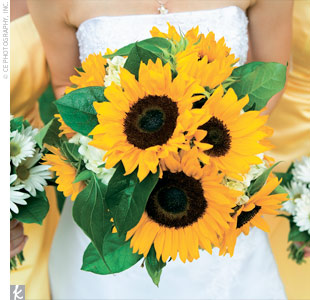Lemon Yellow Wedding Ideas Sunflower bridal bouquet1 Absolute Perfection