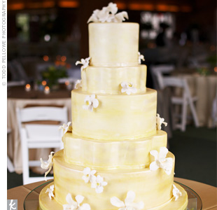 Lemon Yellow Wedding Ideas Yellow wedding cake1 Absolute Perfection