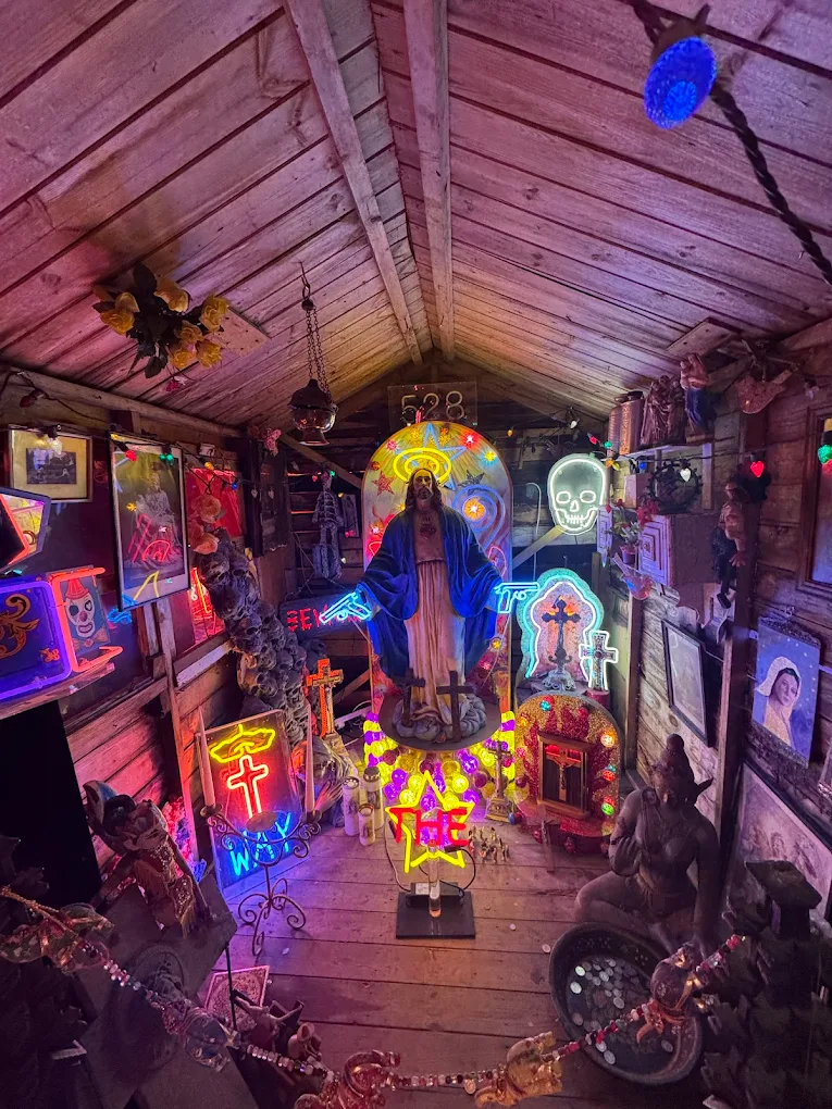 Gods Own Junkyard, London