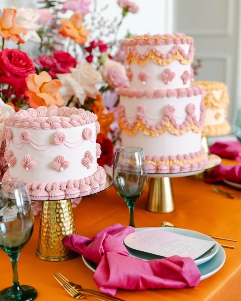 Bright, bold, retro Lambeth wedding cakes