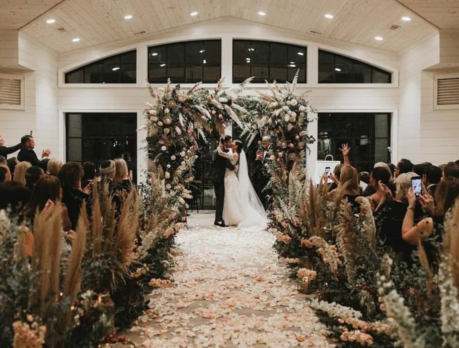 enchanted-wedding-aisle-arch